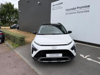 14100 : Hyundai Lisieux - Trajectoire Automobiles - HYUNDAI Bayon - Bayon - Polar White/Toit/rétros Black - Traction - Essence/Micro-Hybride