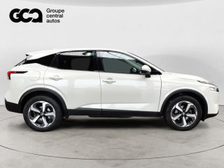 38300 : Hyundai Bourgoin-Jallieu - CENTRAL MOTOR LYON - NISSAN QASHQAI 2021 N-Connecta - QASHQAI III - Blanc - Automate sequentiel - Essence sans plomb