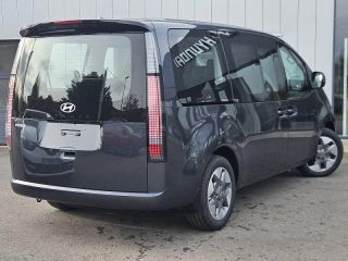57685 : Hyundai Metz - Theobald Automobiles - HYUNDAI Staria - Staria - Graphite Gray Metal - Traction - Hybride : Essence/Electrique