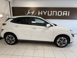 08000 : Hyundai Charleville-Mézières - SVTA - HYUNDAI KONA ELECTRIC Intuitive - KONA ELECTRIQUE - Blanc - Automate à fonct. Continu - Courant électrique