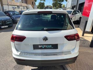 04100 : Hyundai Manosque - Pedinielli - VOLKSWAGEN TIGUAN IQ.Drive - TIGUAN II - Blanc - Automate sequentiel - Essence sans plomb