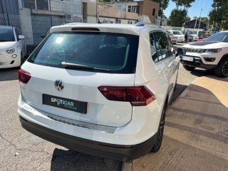 04100 : Hyundai Manosque - Pedinielli - VOLKSWAGEN TIGUAN IQ.Drive - TIGUAN II - Blanc - Automate sequentiel - Essence sans plomb