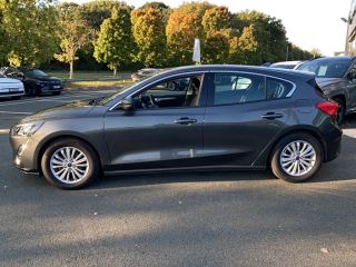 49070 : Hyundai Angers - Oceane Automobiles - FORD FOCUS Titanium - FOCUS IV - Gris - Boîte manuelle - Essence sans plomb