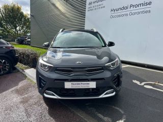 14100 : Hyundai Lisieux - Trajectoire Automobiles - KIA Stonic - Stonic - Gris Magnétique métallisé / Toit Noir - Traction - Essence/Micro-Hybride
