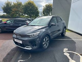 14100 : Hyundai Lisieux - Trajectoire Automobiles - KIA Stonic - Stonic - Gris Magnétique métallisé / Toit Noir - Traction - Essence/Micro-Hybride