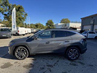 84120 : Hyundai PERTUIS - SA PEDINIELLI - HYUNDAI TUCSON Executive - TUCSON IV - GRIS FONCE - Boîte automatique - Essence / Courant électrique
