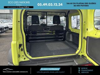 86000 : Hyundai Poitiers - Eco des Nations - SUZUKI Jimny - Jimny - Vert - Transmission intégrale - Essence