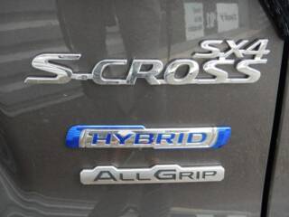 52000 : Hyundai Chaumont - Garage Michel Bazin - SUZUKI S-Cross - S-Cross - Prem Titan Dark Gray métallisé - Transmission intégrale - Essence/Micro-Hybride