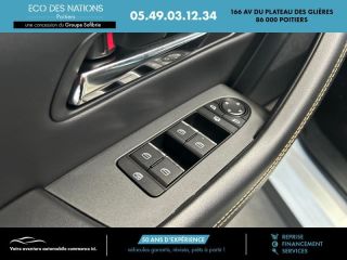 86000 : Hyundai Poitiers - Eco des Nations - MAZDA CX-60 - CX-60 - Blanc - Transmission intégrale - Hybride rechargeable : Essence/Electrique