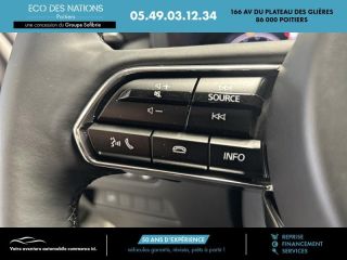 86000 : Hyundai Poitiers - Eco des Nations - MAZDA CX-60 - CX-60 - Blanc - Transmission intégrale - Hybride rechargeable : Essence/Electrique