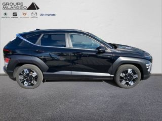 13290 : Hyundai Aix en Provence - Cap Milanesio - HYUNDAI KONA Creative - KONA II - ABYSS BLACK - Automate sequentiel - Essence / Courant électrique