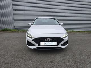 29200 : Hyundai Brest - Iroise Automobiles - HYUNDAI i30 - i30 - Serenity White métal - Traction - Essence