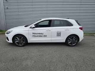 29200 : Hyundai Brest - Iroise Automobiles - HYUNDAI i30 - i30 - Serenity White métal - Traction - Essence