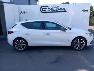 30100 : Hyundai Alès - Auto Hall - SEAT LEON FR - LEON IV - Blanc - Automate sequentiel - Essence sans plomb