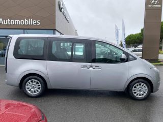 56000 : Hyundai Vannes - Park Lann Automobiles - HYUNDAI Staria - Staria - Shimmering Silver Metal - Traction - Hybride : Essence/Electrique
