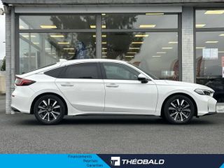 57200 : Hyundai Sarreguemines - Theobald Automobiles - HONDA Civic - Civic - Blanc Platine Nacré - Traction - Hybride : Essence/Electrique