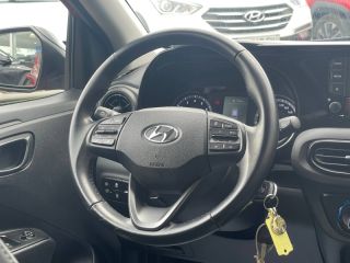 72100 : Hyundai Le Mans - GCH LE MANS - HYUNDAI i10 - i10 - Dragon Red Métal - Traction - Essence