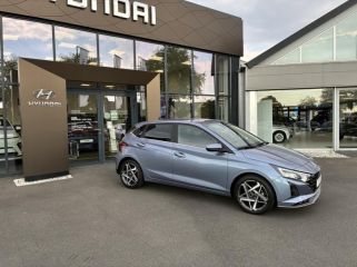 14400 : Hyundai Bayeux - Trajectoire Automobiles - HYUNDAI i20 - i20 - Meta Blue Métal - Traction - Essence