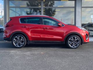57200 : Hyundai Sarreguemines - Theobald Automobiles - KIA Sportage - Sportage - Rouge Rubis - Traction - Diesel/Micro-Hybride