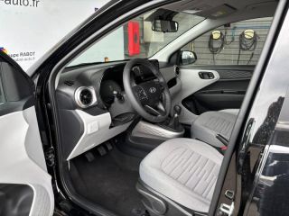 78310 : Hyundai Coignières - Socohy | Groupe Rabot - HYUNDAI i10 - i10 - Phantom Black Métal - Traction - Essence