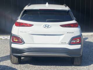 57100 : Hyundai Thionville - Théobald Automobiles - HYUNDAI Kona - Kona - Chalk White Métal - Traction - Electrique
