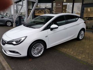 59650 : Hyundai Lille Villeneuve-d&#039;Ascq - V2 Automobiles - OPEL ASTRA SPORTS TOURER Innovation - ASTRA K - Blanc - Boîte manuelle - Diesel