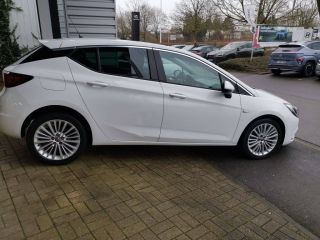 59650 : Hyundai Lille Villeneuve-d&#039;Ascq - V2 Automobiles - OPEL ASTRA SPORTS TOURER Innovation - ASTRA K - Blanc - Boîte manuelle - Diesel