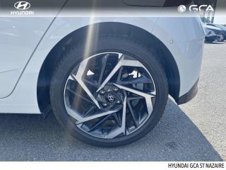 44600 : Hyundai Saint-Nazaire - Pacific Cars - HYUNDAI i20 - i20 - Polar White Métal/Toit/rétros Black - Traction - Essence/Micro-Hybride