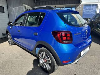 21300 : Hyundai Dijon - Privilège Automobiles - DACIA SANDERO Stepway - SANDERO II - Bleu - Boîte manuelle - Essence sans plomb