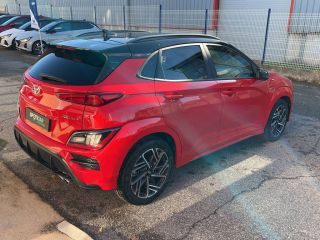 04100 : Hyundai Manosque - Pedinielli - HYUNDAI KONA N Line Executive - KONA - IGNITE RED/PHANTOM BLACK - Boîte manuelle - Essence sans plomb