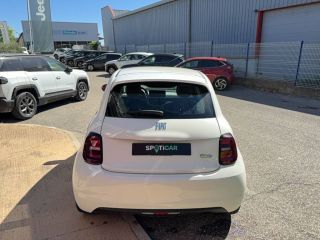04100 : Hyundai Manosque - Pedinielli - FIAT 500e BERLINE MY22 SERIE 1 STEP 2 Icône - 500 III ELECTRIQUE - Blanc - Automate à fonct. Continu - Courant électrique