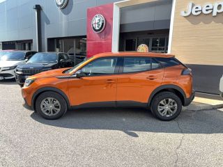 04100 : Hyundai Manosque - Pedinielli - PEUGEOT 2008 Active Pack - 2008 II - METALLISE ORANGE FUSION - Boîte manuelle - Essence sans plomb
