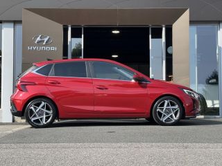 29000 : Hyundai Quimper - Iroise Automobiles - HYUNDAI i20 - i20 - Dragon Red Métal - Traction - Essence