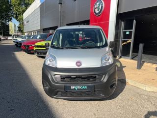 04100 : Hyundai Manosque - Pedinielli - FIAT FIORINO PACK MP3 CLIM - FIORINO - Gris - Boîte manuelle - Diesel