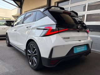 78000 : Hyundai Versailles - SOCOHY - HYUNDAI i20 - i20 - Atlas White - Traction - Essence/Micro-Hybride