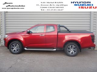 52000 : Hyundai Chaumont - Garage Michel Bazin - ISUZU D-Max - D-Max - Red Spinel Mica - Transmission intégrale enclenc - Diesel