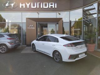19100 : Hyundai Brive-la-Gaillarde - Garage Pouget - HYUNDAI Ioniq - Ioniq - POLAR WHITE WAW - Traction - Hybride rechargeable : Essence/Electrique