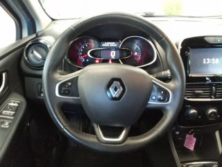 83130 : Hyundai Toulon - Autodif SAS - Groupe BALDASSARI - RENAULT CLIO IV ESTATE Limited - CLIO IV - BLANC - Boîte manuelle - Essence sans plomb