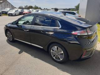 29200 : Hyundai Brest - Iroise Automobiles - HYUNDAI Ioniq - Ioniq - Phantom Black Métal - Traction - Hybride rechargeable : Essence/Electrique