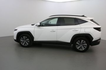 01150 : Stock constructeur - HYUNDAI TUCSON Creative - TUCSON IV - Blanc - Boîte automatique - Essence / Courant électrique