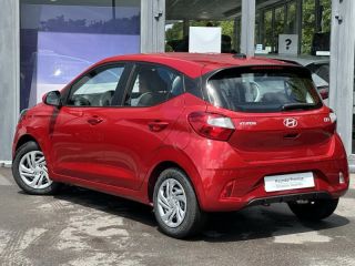 57100 : Hyundai Thionville - Théobald Automobiles - HYUNDAI i10 - i10 - Dragon Red Métal - Traction - Essence