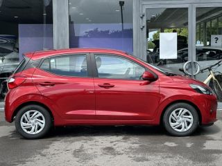 57100 : Hyundai Thionville - Théobald Automobiles - HYUNDAI i10 - i10 - Dragon Red Métal - Traction - Essence