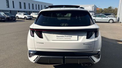 85000 : Hyundai MoceanRent | La Roche-sur-Yon - Océane Auto - HYUNDAI TUCSON N Line Ultime Edition - TUCSON IV - Blanc - Boîte automatique - Essence / Courant électrique
