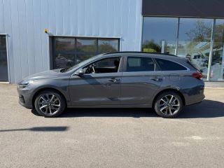 57685 : Hyundai Metz - Theobald Automobiles - HYUNDAI i30 SW - i30 SW - Ecotronic Grey métal - Traction - Essence