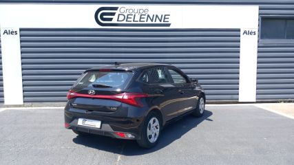 30100 : Hyundai Alès - Auto Hall - HYUNDAI i20 Initia - i20 III - Noir - Boîte manuelle - Essence sans plomb