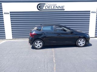 30100 : Hyundai Alès - Auto Hall - HYUNDAI i20 Initia - i20 III - Noir - Boîte manuelle - Essence sans plomb
