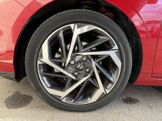 21300 : Hyundai Dijon - Privilège Automobiles - HYUNDAI i20 Creative - i20 III - Rouge - Automate sequentiel - Essence sans plomb