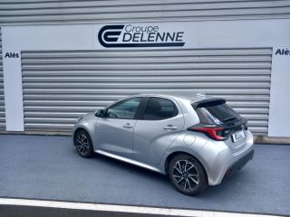30100 : Hyundai Alès - Auto Hall - TOYOTA YARIS HYBRIDE MY22 Design - YARIS IV - Gris - Automate à fonct. Continu - Essence / Courant électrique