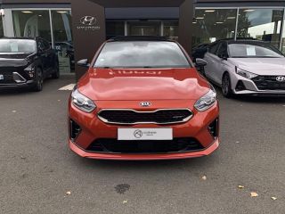 49070 : Hyundai Angers - Oceane Automobiles - KIA PROCEED GT - PROCEED III - Rouge - Automate sequentiel - Essence sans plomb
