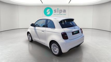 33140 : Hyundai Bordeaux Sud Villenave d'Ornon - Sipa Automobiles - FIAT 500e BERLINE MY22 SERIE 1 STEP 2 Action Plus - 500 III ELECTRIQUE - Blanc - Automate à fonct. Continu - Courant électrique
